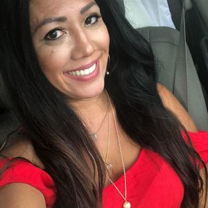 Meet your Posher, Carolina